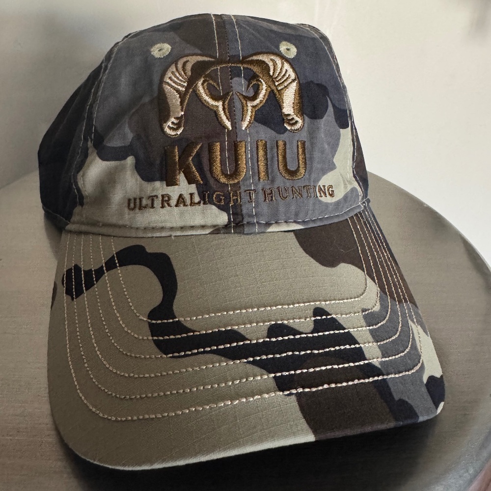 KUIU Ultralight Hunting Icon Cap - Vias Camo NEW
